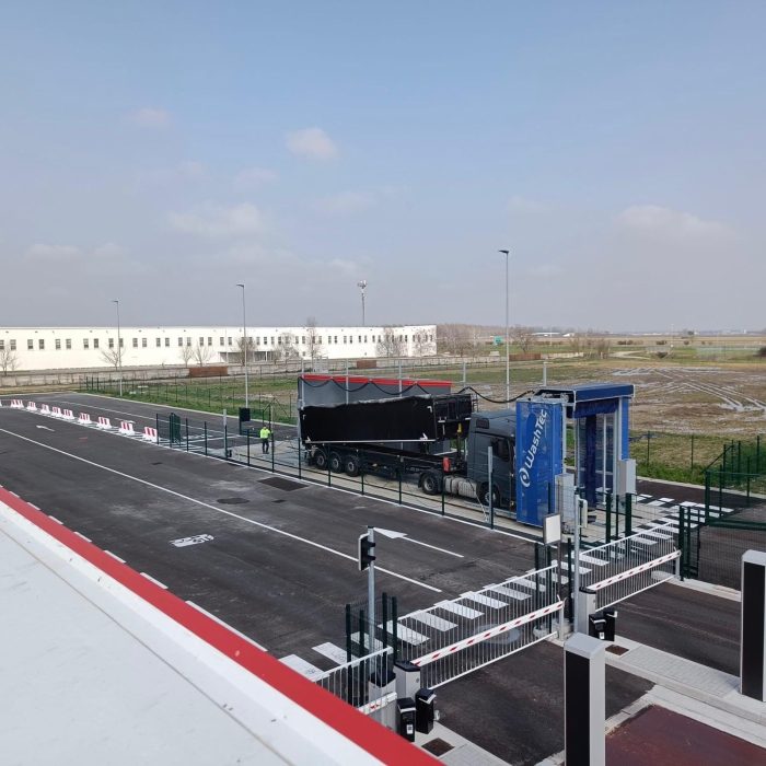 Truck wash exterior-lat_12